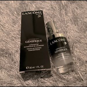 Genifique concentrate 1 OZ